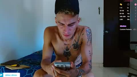 Snapshot of bray_hotboy chatting on June 27, 2026, 6:35 pm Bray Hotboy online show from June 27, 2026, 6:35 pm