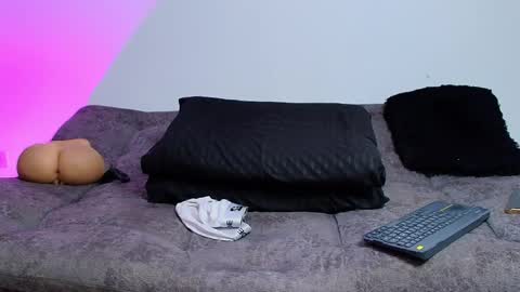 50 OFF TODAY   online show from April 3, 2026, 12:52 am