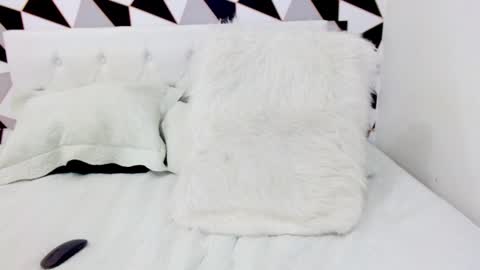 Snapshot of braziliangirl191 chatting on January 15, 2025, 10:13 pm Alice online show from January 15, 2025, 10:13 pm