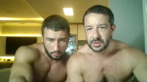 brazilianrippedcouple online show from May 31, 2026, 9:27 pm