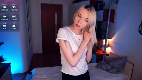 Snapshot of breckbunyard chatting on March 12, 2025, 5:17 pm Mia Bunyard online show from March 12, 2025, 5:17 pm