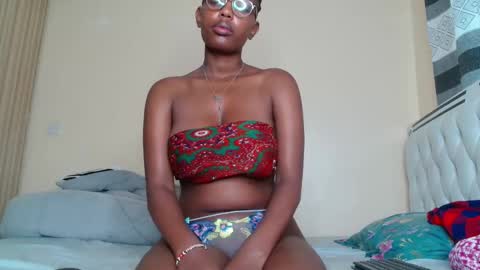 Snapshot of bree_beauty chatting on March 20, 2026, 4:39 am bree_beauty online show from March 20, 2026, 4:39 am