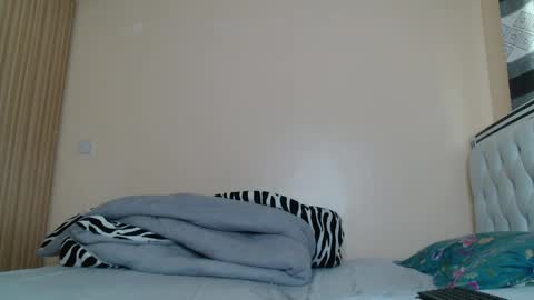 Snapshot of bree_beauty chatting on May 20, 2026, 9:15 am bree_beauty online show from May 20, 2026, 9:15 am