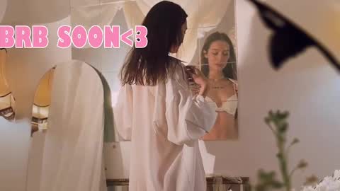 Snapshot of breeding_material chatting on February 11, 2025, 6:22 pm Ashley Dolce and Lou online show from February 11, 2025, 6:22 pm