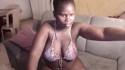 Valentina online show from December 2, 2024, 7:03 am