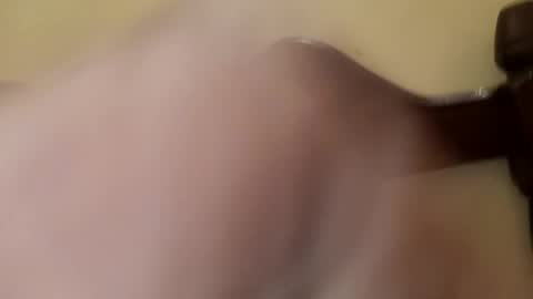 Snapshot of breez915900 chatting on February 23, 2026, 5:38 am breez915900 online show from February 23, 2026, 5:38 am