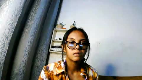 brenda817 online show from July 28, 2026, 11:17 am