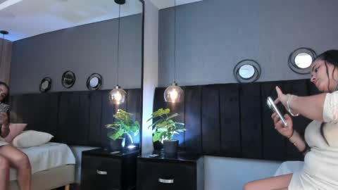 Snapshot of brenda__garcia chatting on May 9, 2026, 5:45 am online show from May 9, 2026, 5:45 am