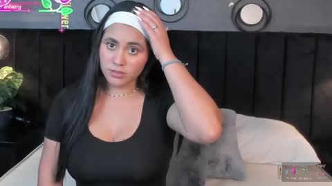 Snapshot of brenda__garcia chatting on May 19, 2026, 4:41 am online show from May 19, 2026, 4:41 am