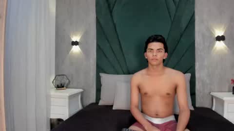 Snapshot of brenda_n_stevenn chatting on June 10, 2026, 9:14 pm Brenda and Stevenn online show from June 10, 2026, 9:14 pm