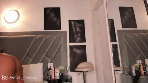 Snapshot of brenda_nova18 chatting on May 27, 2026, 9:45 pm Brenda online show from May 27, 2026, 9:45 pm