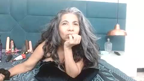 BRENDA VELASQUEZ online show from June 24, 2026, 9:58 pm