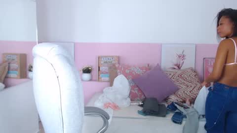 Brenda online show from February 21, 2025, 12:39 pm