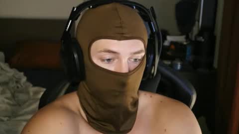 brentonverde online show from November 11, 2025, 12:10 am