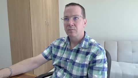 Brett online show from September 13, 2025, 9:53 am