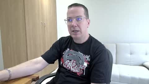 Brett online show from November 15, 2025, 9:28 am