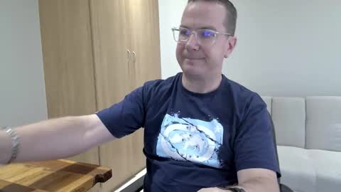 Brett online show from December 16, 2025, 12:32 pm