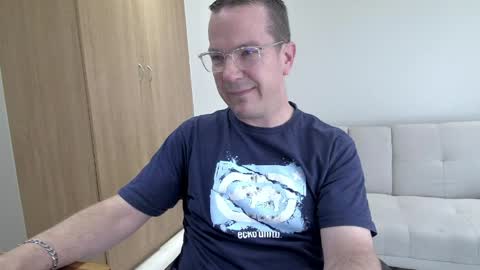 Snapshot of brettdj chatting on April 6, 2026, 2:07 pm Brett online show from April 6, 2026, 2:07 pm