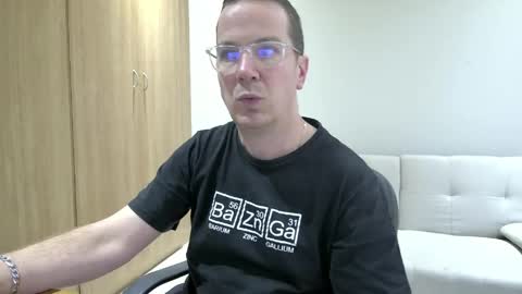 Snapshot of brettdj chatting on April 10, 2026, 3:17 pm Brett online show from April 10, 2026, 3:17 pm