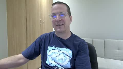 Snapshot of brettdj chatting on April 13, 2026, 10:32 am Brett online show from April 13, 2026, 10:32 am