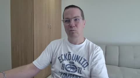 Snapshot of brettdj chatting on May 1, 2026, 11:59 am Brett online show from May 1, 2026, 11:59 am