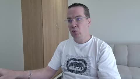 Snapshot of brettdj chatting on May 16, 2026, 11:53 am Brett online show from May 16, 2026, 11:53 am