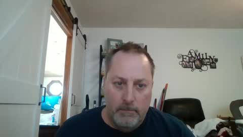 Snapshot of brettsky chatting on March 8, 2025, 5:33 pm hey online show from March 8, 2025, 5:33 pm