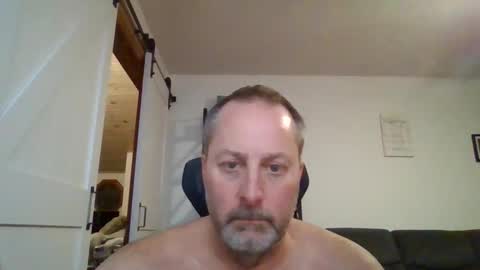 Snapshot of brettsky chatting on November 14, 2025, 11:02 pm hey online show from November 14, 2025, 11:02 pm