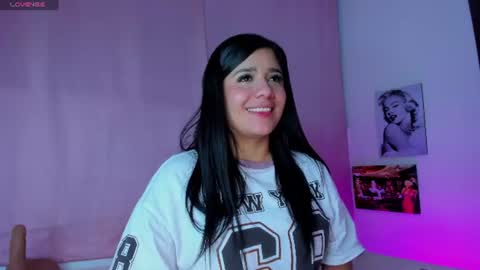 Snapshot of briana11_ chatting on June 26, 2026, 9:46 am briana11_ online show from June 26, 2026, 9:46 am