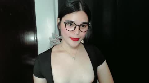 Snapshot of briana_sinclaire chatting on June 4, 2026, 3:40 pm Claire online show from June 4, 2026, 3:40 pm