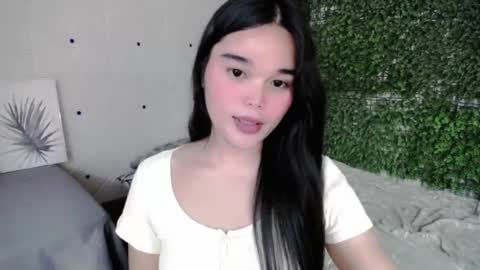 Snapshot of briana_sinclaire chatting on July 21, 2026, 1:35 pm Claire online show from July 21, 2026, 1:35 pm