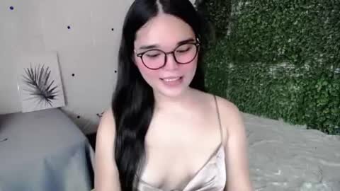 Snapshot of briana_sinclaire chatting on July 23, 2026, 2:26 pm Claire online show from July 23, 2026, 2:26 pm