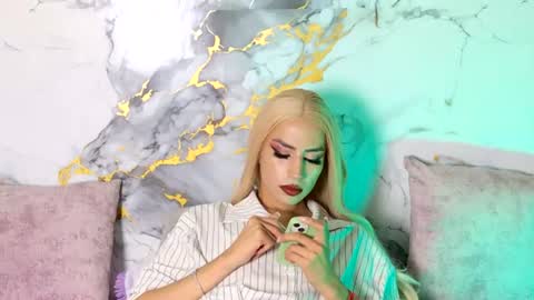 briana_white online show from July 28, 2026, 8:52 pm