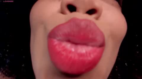  Briana  online show from October 31, 2025, 1:56 pm