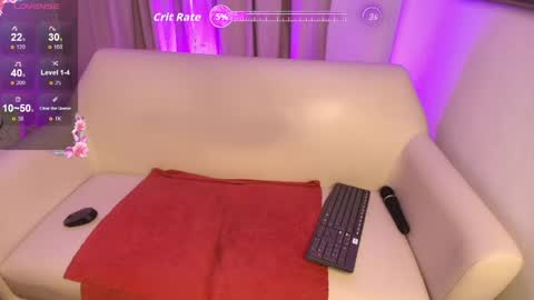 brianna_styles online show from May 11, 2026, 4:04 pm
