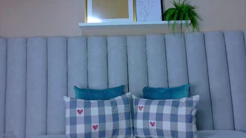 brianna online show from September 12, 2025, 11:43 am