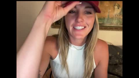 Snapshot of briannao69 chatting on April 9, 2026, 8:53 am Long legstight pussyperky titties need I say more online show from April 9, 2026, 8:53 am