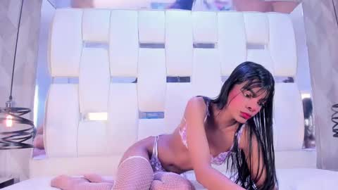 Snapshot of briannaroses1 chatting on October 5, 2025, 8:40 pm briannaroses1 online show from October 5, 2025, 8:40 pm