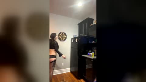 Snapshot of bricks808 chatting on February 2, 2026, 12:20 am bricks808 online show from February 2, 2026, 12:20 am