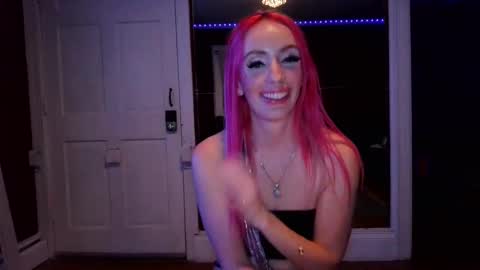 Aubrie online show from December 10, 2024, 2:27 am