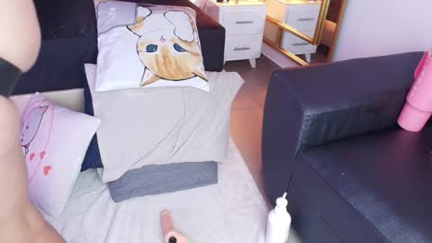  Brigiitte  online show from November 6, 2025, 4:24 am