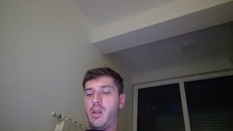 brii0000 online show from December 18, 2024, 3:22 pm