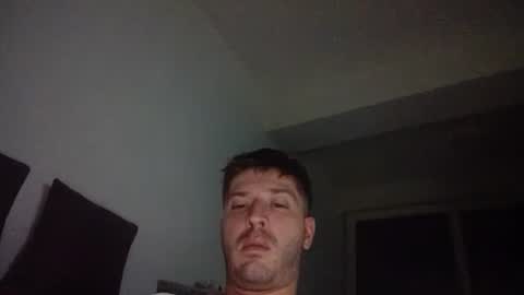 brii0000 online show from April 14, 2026, 9:21 pm