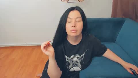 brilliantegirl_ online show from July 4, 2026, 6:52 am
