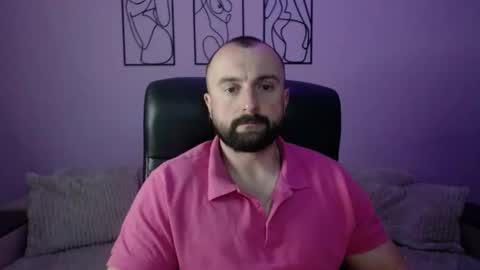 brindlefly69 online show from April 28, 2026, 10:53 am