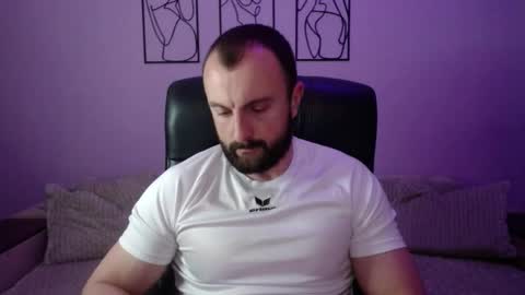 brindlefly69 online show from May 15, 2026, 10:33 am
