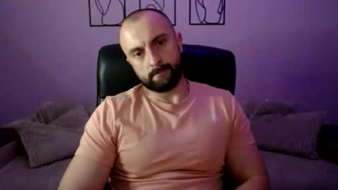 brindlefly69 online show from May 22, 2026, 12:11 pm