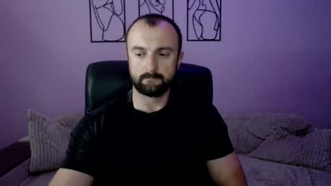 brindlefly69 online show from June 15, 2026, 10:28 am