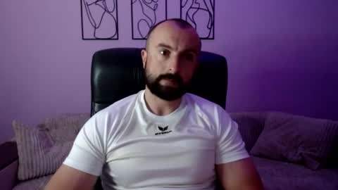 brindlefly69 online show from June 25, 2026, 10:31 am
