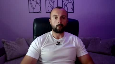 brindlefly69 online show from July 3, 2026, 10:43 am
